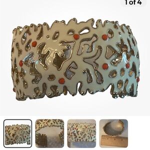 Lilly Pulitzer Gold and Cream Bracelet